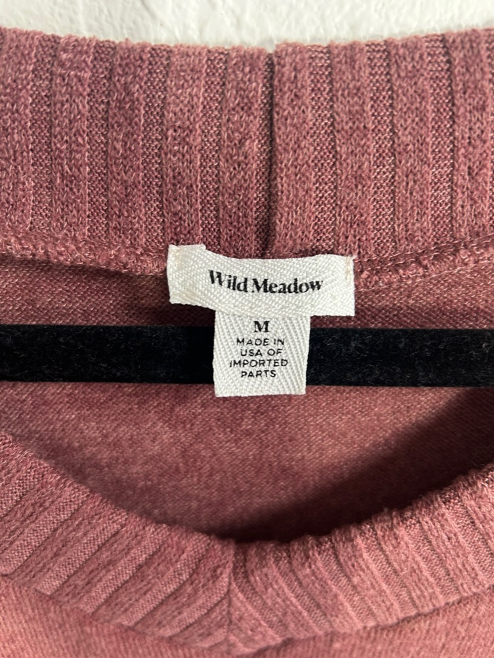 Sleeveless V-Neck Knit Top in Mauve Rose - Picture 2 of 4